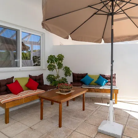 Epsilon - 100m From The Beach, By Zantewize Ciliví