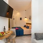 Apartment Epsilon - 100m From The Beach, By Zantewize