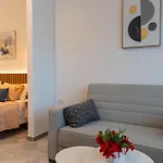 Epsilon - 100m From The Beach, By Zantewize Apartment