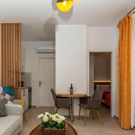 Epsilon - 100m From The Beach, By Zantewize Apartamento