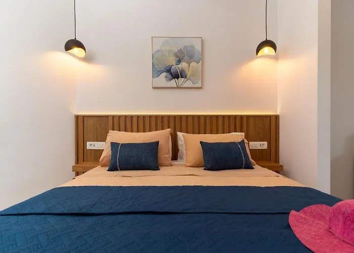 Epsilon - 100m From The Beach, By Zantewize *