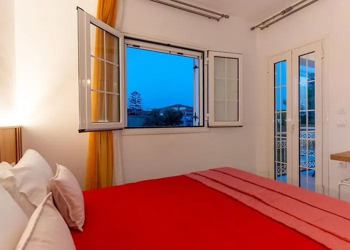 Апартаменты Epsilon - 100m From The Beach, By Zantewize *